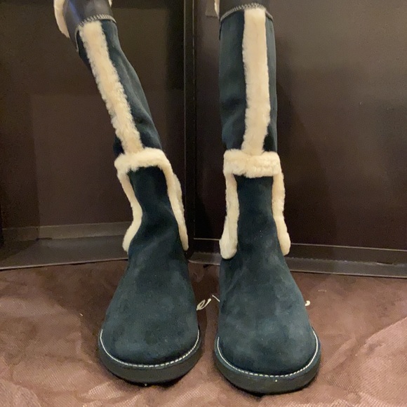 Waterproof boot, New - Picture 3 of 8